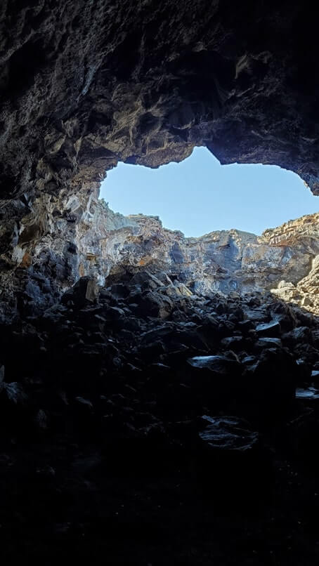 What to bring for hiking the Indian Tunnel. craters of the moon cave tunnel. idaho travel blog