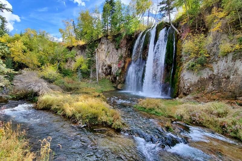 Stops to make when driving from Mount Rushmore to Spearfish Falls to Devils Tower: hiking the spearfish falls trail. south dakota to wyoming