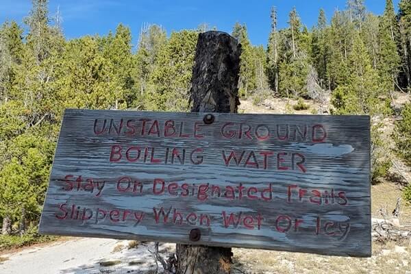 Solitary Geyser thermal area. yellowstone wyoming travel blog