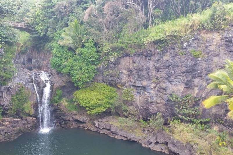 Best things to do in Kipahulu district, Haleakala National Park. haleakala waterfalls in kipahulu maui. hawaii travel blog
