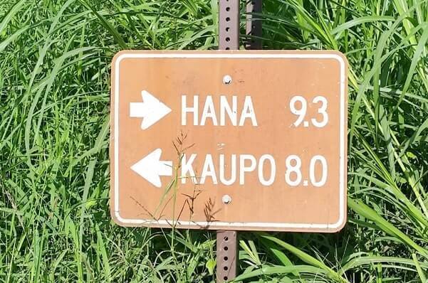 Getting to Kipahulu Haleakala National Park. Hana Highway. Road to hana loop. maui hawaii travel blog