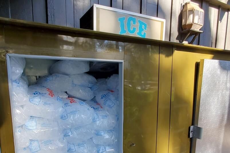 Fort wilderness ice. Does Fort Wilderness campground have ice? Disney World campground ice. florida travel blog