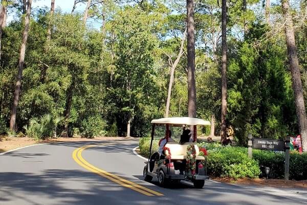 Fort Wilderness golf carts in December. disney world golf cart decorating. holiday activities at fort wilderness campground. florida travel blog
