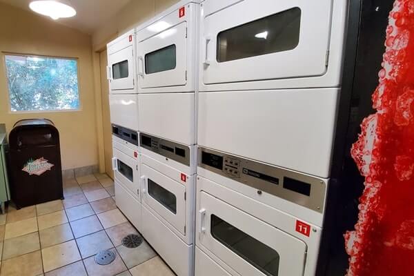 Fort Wilderness have laundry? inside comfort station laundry room pictures. dryer. disney world campground. florida travel blog