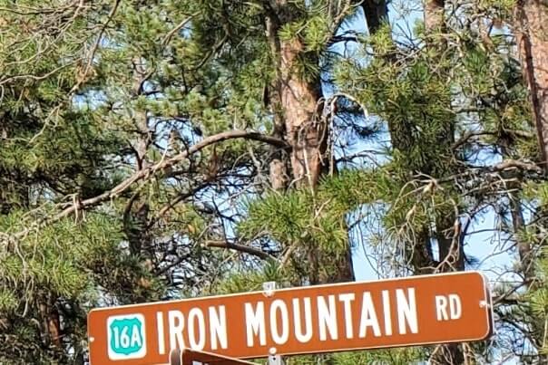 Driving iron mountain road to get to CC Gideon Tunnel. south dakota travel blog