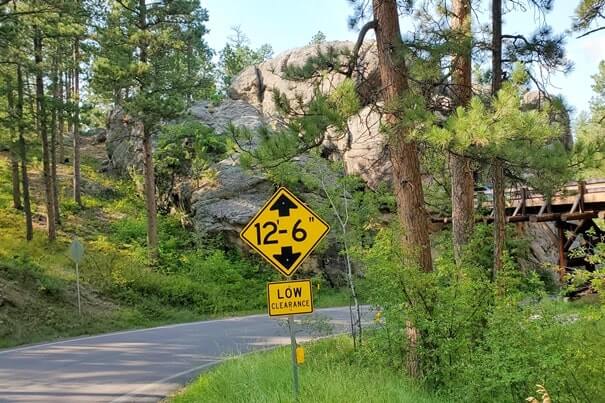 Driving from cc gideon tunnel to low bridge of iron mountain road. south dakota travel blog