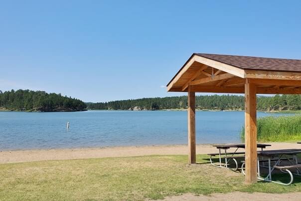 stockade lake south campground camping cabins near stockade lake picnic spot in custer state park. south dakota travel blog