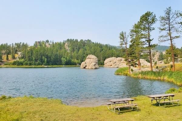 sylvan lake picnic area. custer state park. south dakota travel blog