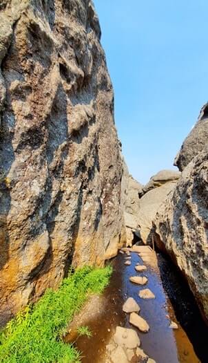 How to get from Sylvan Lake to Sunday Gulch Trail. hiking near sylvan lake. custer state park. south dakota travel blog