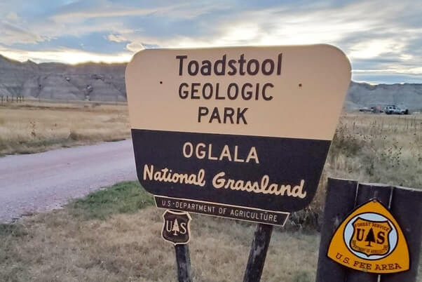 Toadstool Geologic Park in Oglala National Grassland, nebraska national grasslands: Things to do in Toadstool Geologic Park. Oglala National Grassland. nebraska travel blog