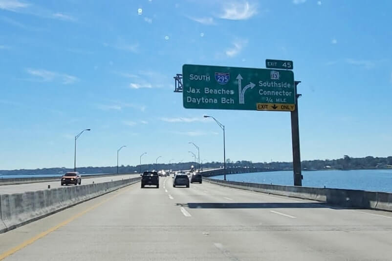 Driving to Jacksonville to disney world I-95. florida travel blog