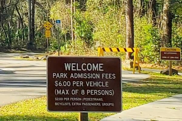 Fanning Springs State Park entry fee cost for swimming. florida travel blog