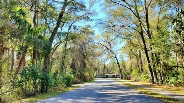getting to Fanning Springs State Park. florida travel blog.