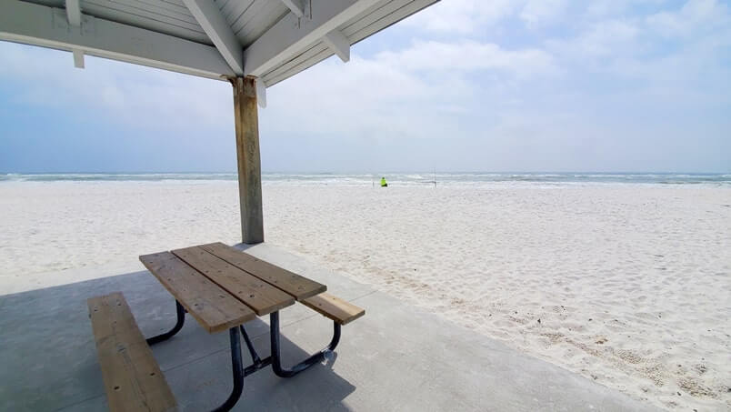 Pensacola to Orlando drive: Stop to see gulf islands national seashore, santa rosa island. national parks between pensacola and orlando. florida road trip travel blog