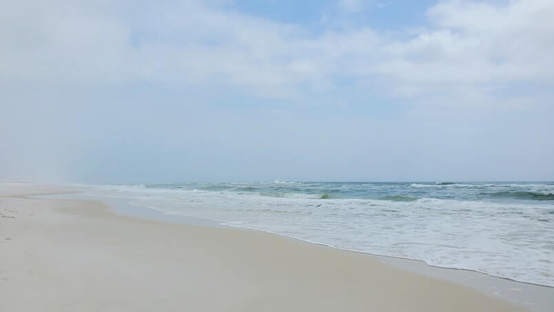 Pensacola to Orlando drive: Stop to see gulf islands national seashore, santa rosa island. national parks between pensacola and orlando. florida road trip travel blog
