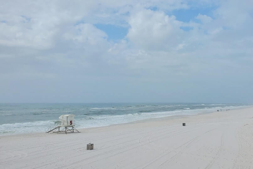 Pensacola to Orlando drive: Stop to see Pensacola Beach pier. Florida piers between pensacola and orlando. florida road trip travel blog