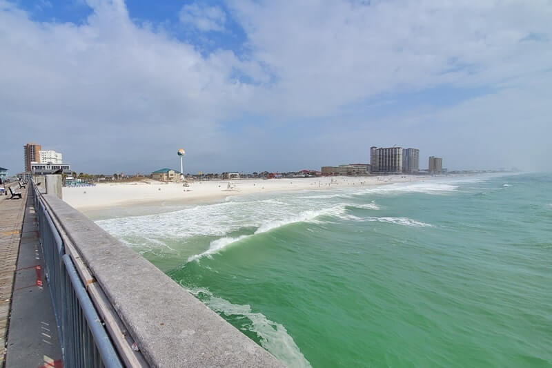 Pensacola to Orlando drive: Stop to see Pensacola Beach pier. Florida piers between pensacola and orlando. florida road trip travel blog