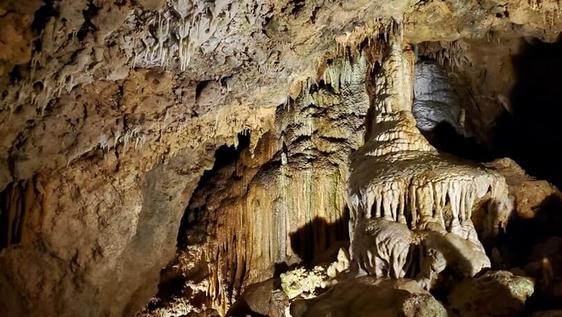 Destin to Disney World drive: Stop to see florida caverns state park. caves between destin and disney world. florida road trip travel blog