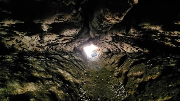 Destin to tallahassee drive: Stop to see florida caverns state park. caves between destin and tallahassee. florida road trip travel blog