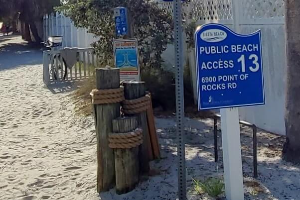 How to get to Point of Rocks Siesta Key snorkeling beach: Siesta Key public beach access #13. florida travel blog