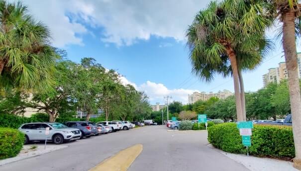 South Beach parking. South Beach parking lot. South Marco Beach parking lot. Marco Island beach parking. florida travel blog