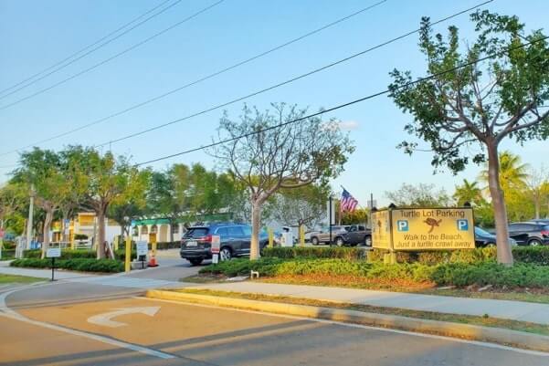 How to get to Turtle Lot parking, Marco Island beach parking. florida travel blog
