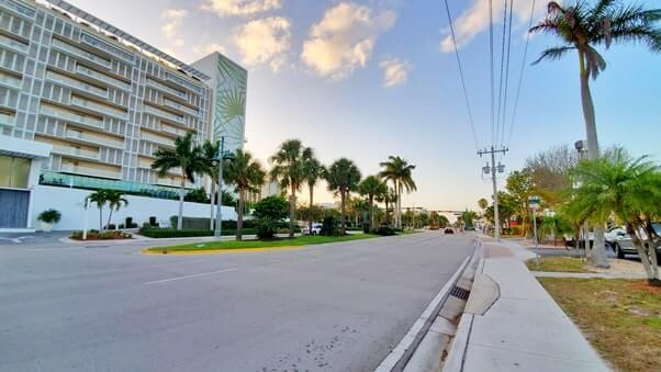 turtle lot parking to winterberry beach access. marco island beach parking. florida travel blog