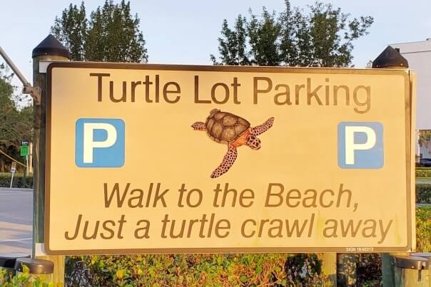 turtle lot parking to winterberry beach access. marco island public beach access from turtle lot. florida travel blog