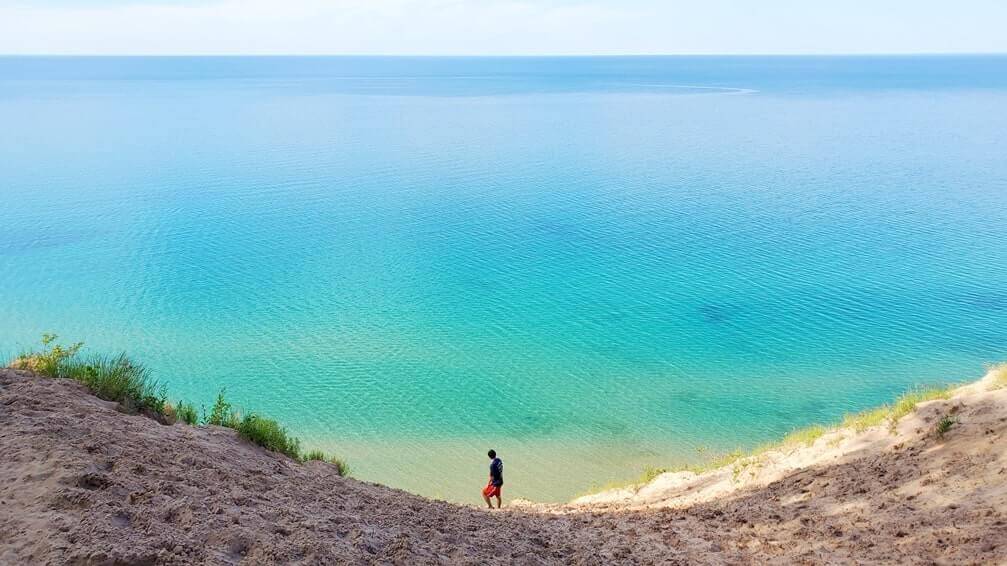 best states to visit in the US: michigan. best states to road trip through in america. best states for camping. rv camping. tent camping. most beautiful states in the us. united states. USA travel blog