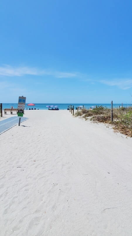 Captiva Island public beach access: Alison Hagerup Beach. north captiva. southwest florida travel blog