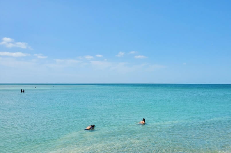 Captiva Island snorkeling: Turner Beach snorkeling. Captiva Island swimming. southwest florida travel blog