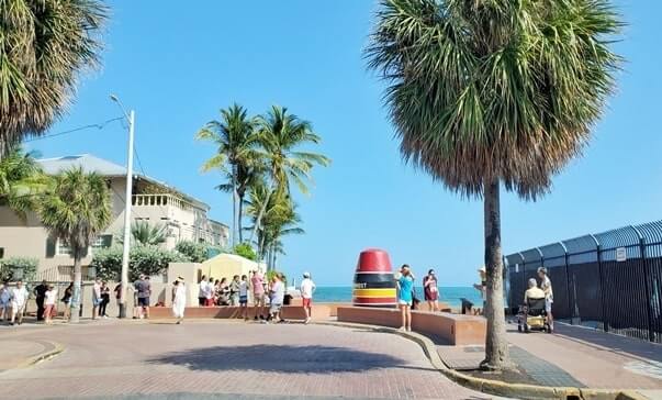 Captiva Island to Key West drive: captiva island to southernmost point of continental usa. key west crowded. captiva island to key west road trip. florida travel blog