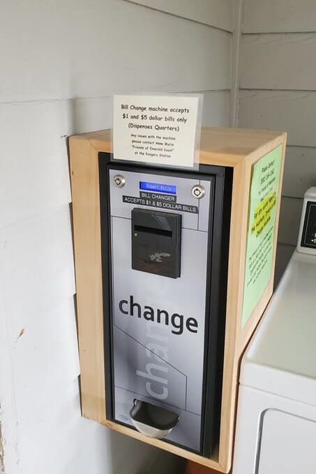 florida state park campground coin laundry. change machine. florida camping travel blog
