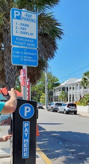 Pay for Southernmost Point parking. Key West parking fees. florida keys travel blog