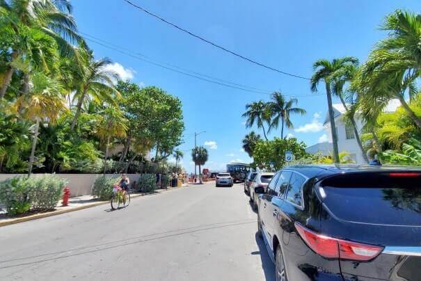 Where is Southernmost Point parking. Key West parking near southernmost point. florida keys travel blog