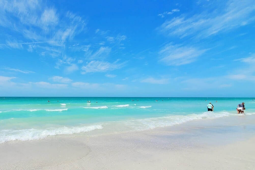 Marco Island to Tampa drive: lido key stop. marco island to lido key to tampa. florida road trip travel blog