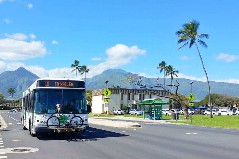 South Maui beach bus. can you get to south maui beaches by bus. maui hawaii travel blog