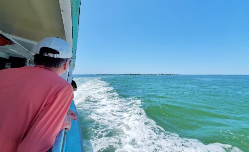 southwest florida beach state parks: boat to cayo costa state park beach. florida travel blog