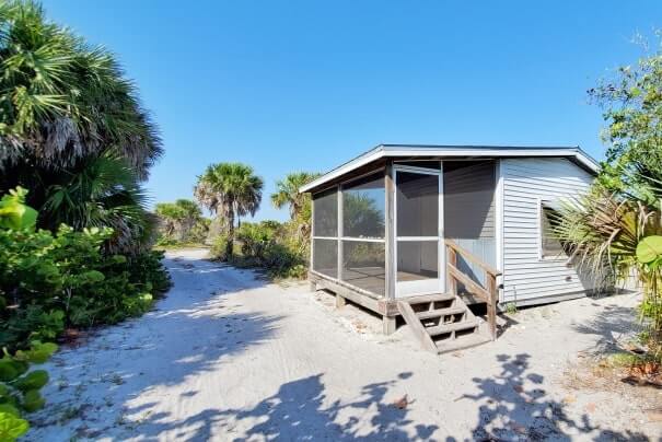 southwest florida beach cabin: cayo costa state park cabin near beach. florida travel blog