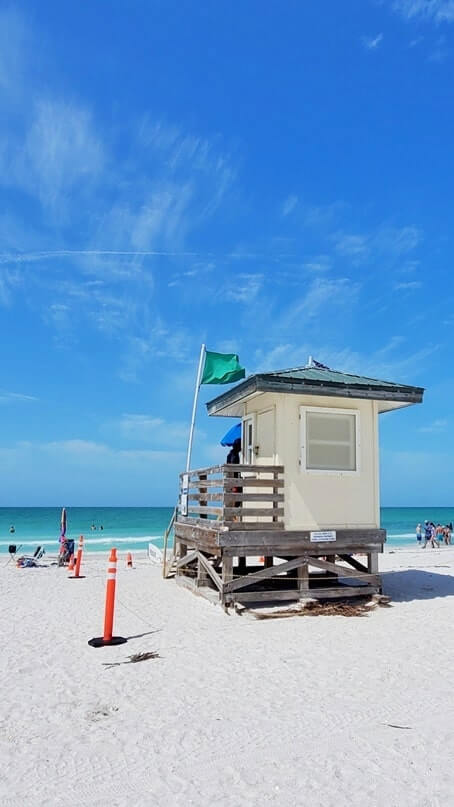 southwest florida beach lifeguard: lido key, lido beach. florida travel blog