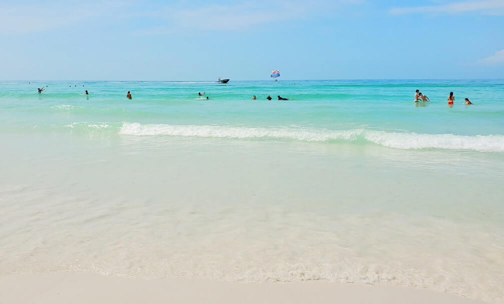 best southwest florida beaches: siesta key beach, siesta beach. best beaches in southwest florida for swimming. florida travel blog