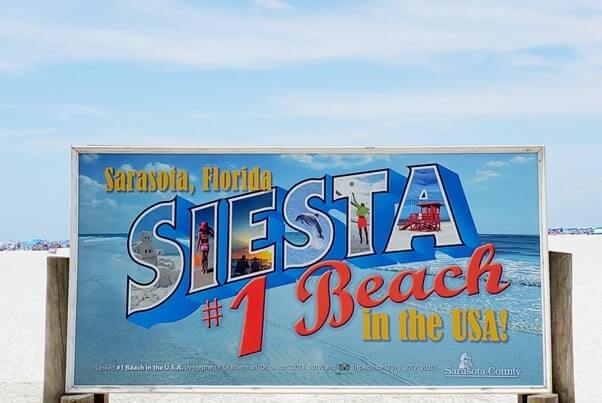 best southwest florida beaches: siesta key beach, siesta beach. best beaches in southwest florida for swimming. florida travel blog