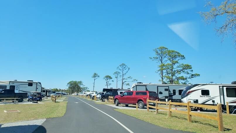 campsite pictures, st andrews state park campground RV camping. florida panhandle travel blog