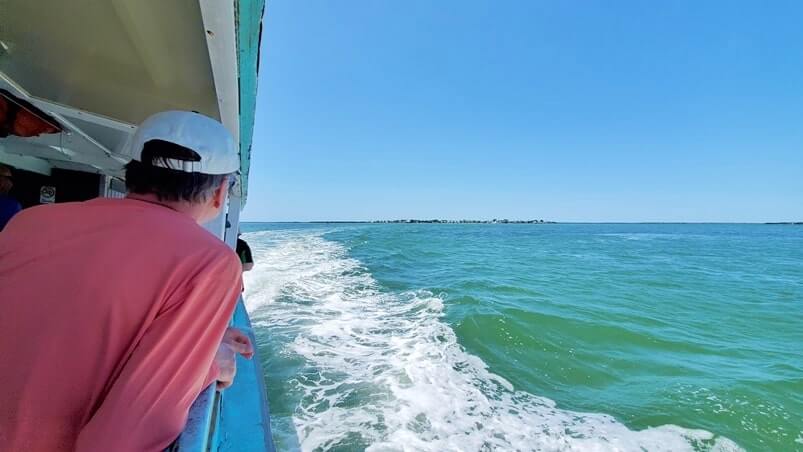 Tampa to Marco Island drive: cayo costa state park. boat ride between tampa and marco island. tampa to cayo costa state park to marco island. florida road trip travel blog