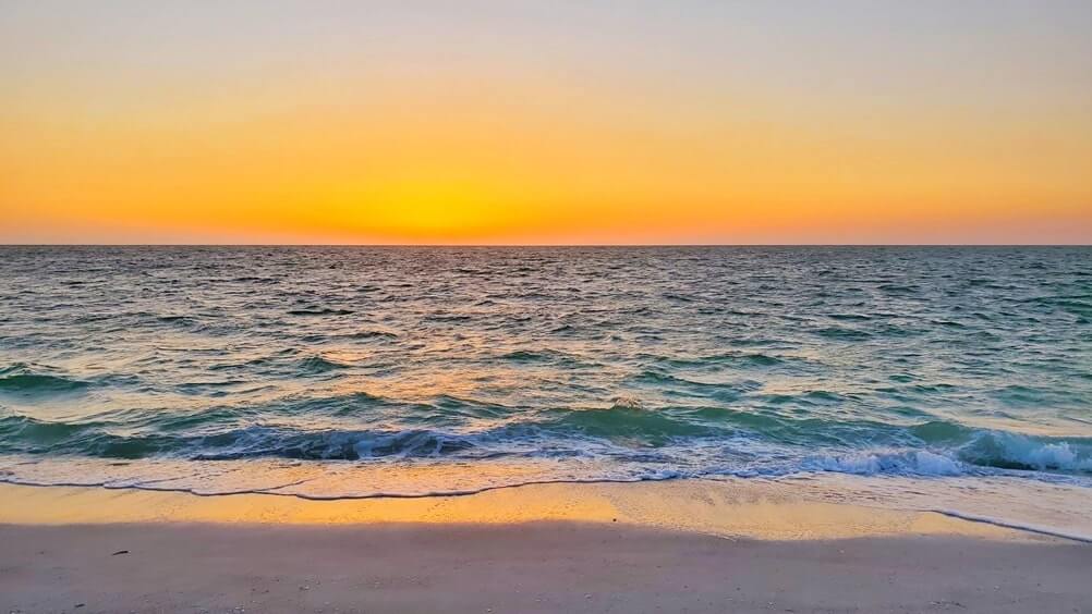 Tampa to Marco Island drive: cayo costa state park. sunset between tampa and marco island. tampa to cayo costa state park to marco island. florida road trip travel blog