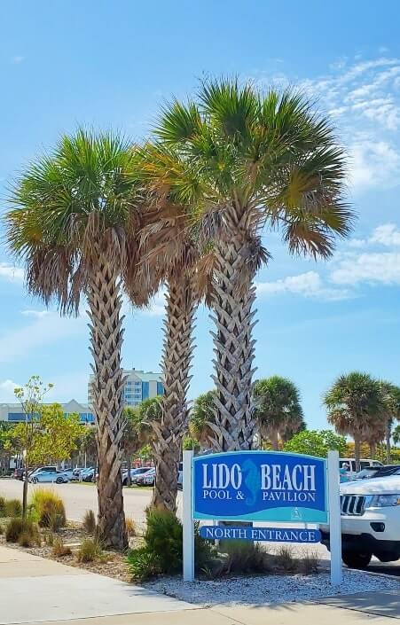 lido beach parking lot. southwest florida travel blog