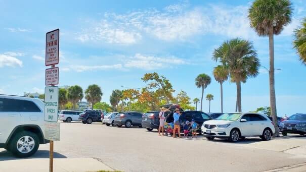 lido beach parking lot. southwest florida travel blog