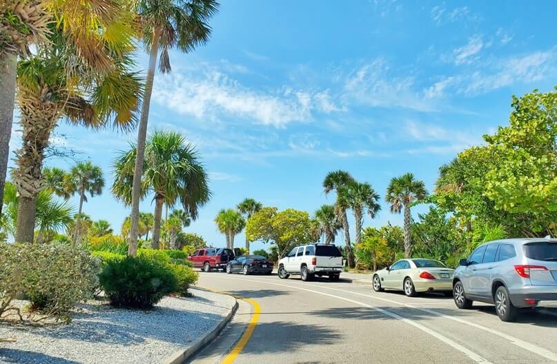 lido key beach parking. lido key drive from north. lido key street parking. southwest florida travel blog