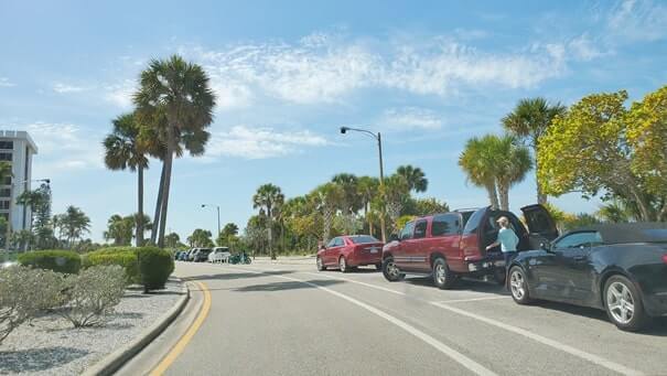lido key beach parking. lido key drive from north. lido key street parking. southwest florida travel blog