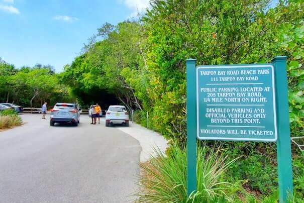 tarpon bay road beach parking lot. southwest florida travel blog